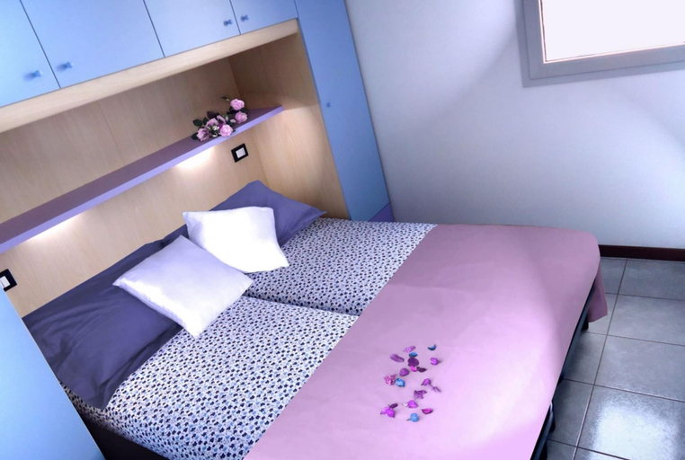 Room 2, Poolside Comfort in a Prestigious Location, Venezia