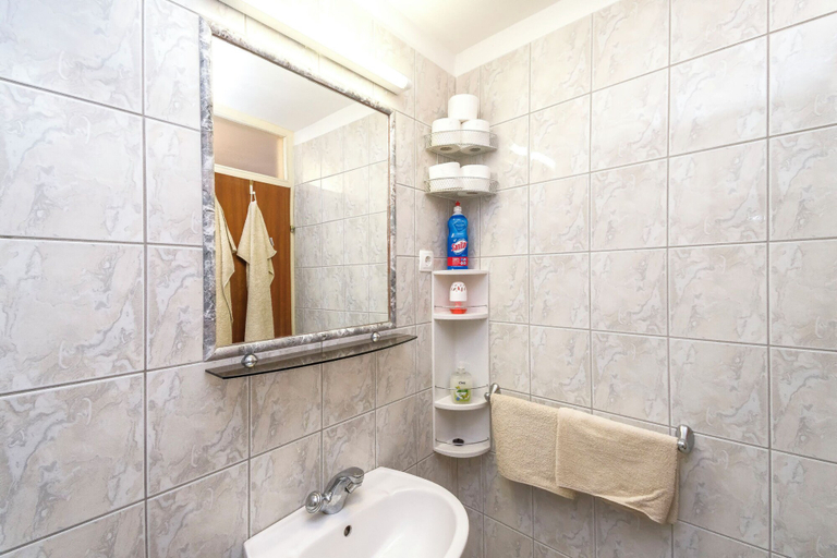 Bathroom 5, Apartment Green Oasis II, Vodice