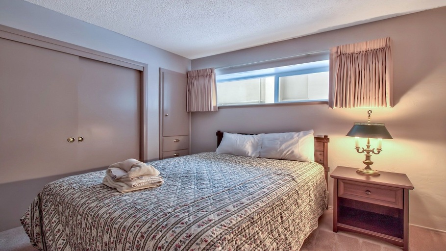 Room 3, Altomare's Bavarian Ge 1148ha 3 Bedroom Condo, El Dorado