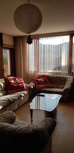 Living room 3, Sunny apartment with a wonderful view - parking, Smolyan