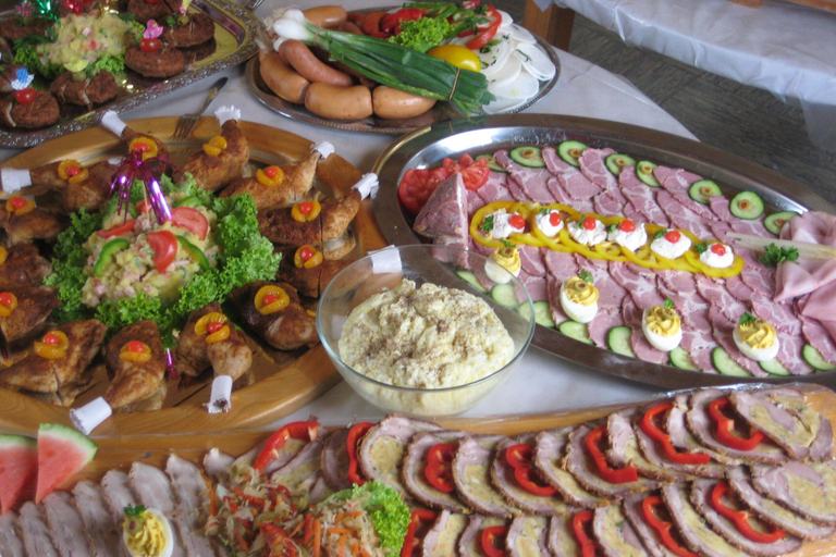 Food & Drinks 5, Comfortable Apartments in Rotthalmunster, Passau