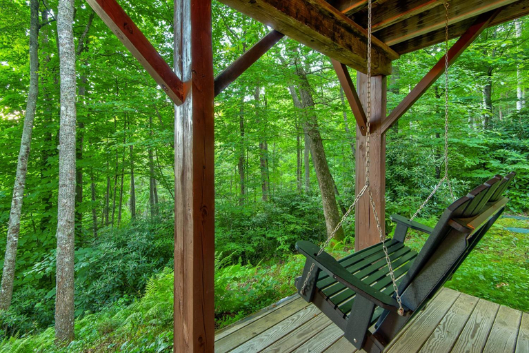 4, Carolina Charm - Hot Tub - Pool Table - Fire Pit-, Watauga