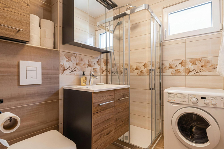Bathroom 3, Cozy Bovec Apartment in Soca Valley, Bovec
