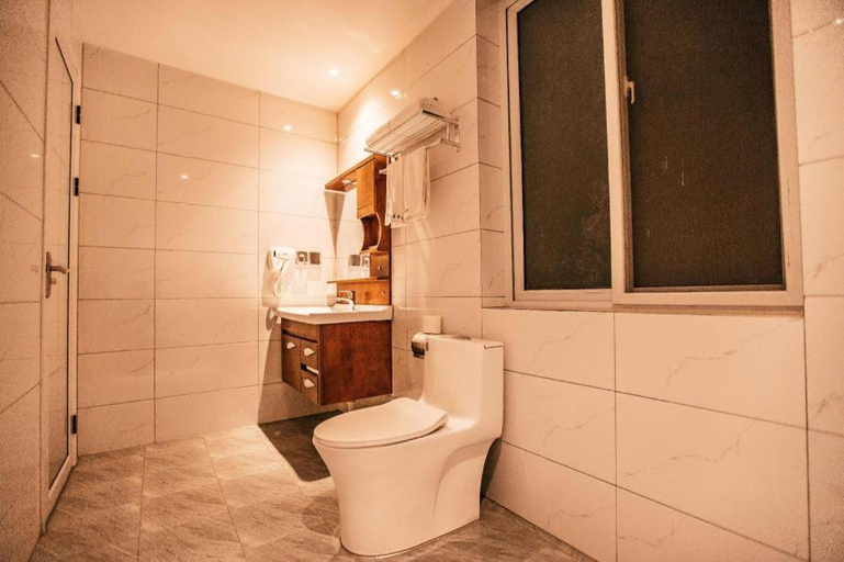 Bathroom 3, Qufu International Youth Hostel, Jining