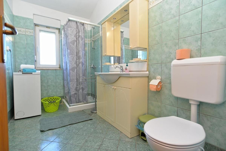 Bathroom 5, Idyllic Escape in Fasana, Relax and Unwind, Fažana