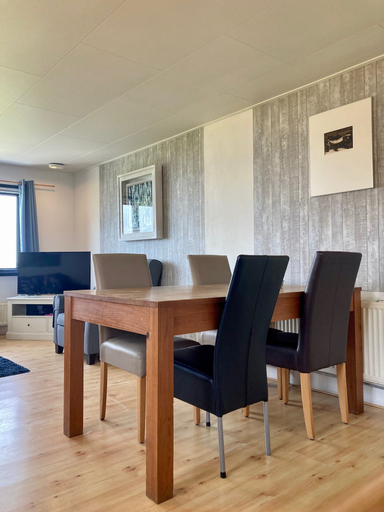 Dining room, 6 Pers Holiday Home Aurora With Directly on the Lauwersmeer, Dongeradeel