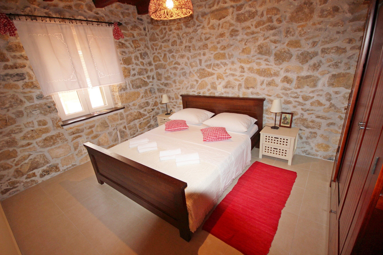 Bedroom 2, Villa Rustica Apartment, Ražanac