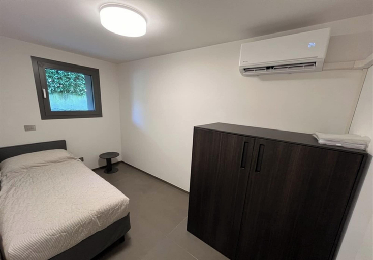 Room 4, Stylish Apartment for Your Perfect Getaway With Whirlpool, Udine