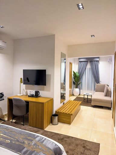 Room 5, The Corniche Hotel and Apartment, Eti-Osa