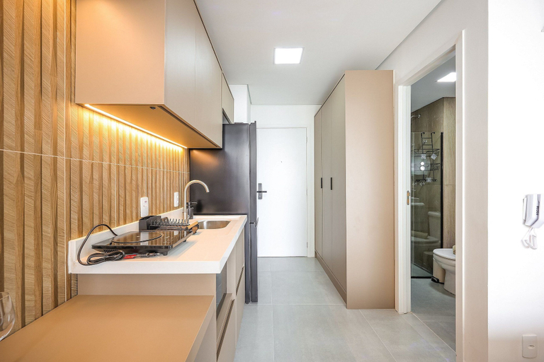 Private kitchen 3, Hospedez - Estudios Campo Belo Movi, São Paulo