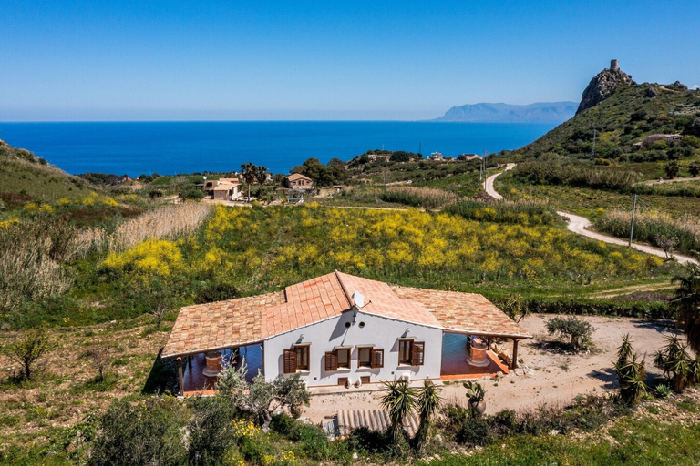 Others 5, Villa Elena 2 Km From the Natural Reserve of Zingaro, Trapani