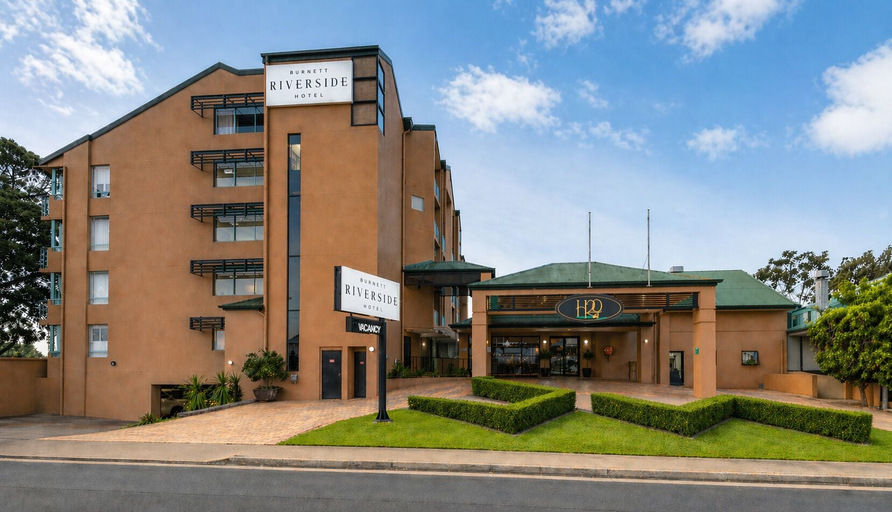 Others 1, Burnett Riverside Hotel, Bundaberg