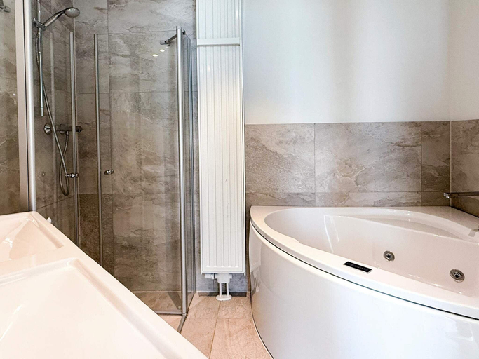 Bathroom 3, 5 star holiday home in Wendtorf, Plön
