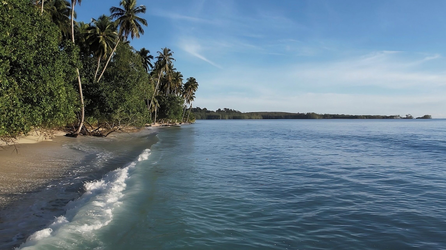 Beach 3, Mentawai Tribe Beach Camp, Kepulauan Mentawai