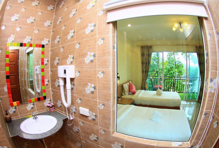 Bathroom 3, Banana Resort & Spa, Muang Kanchanaburi