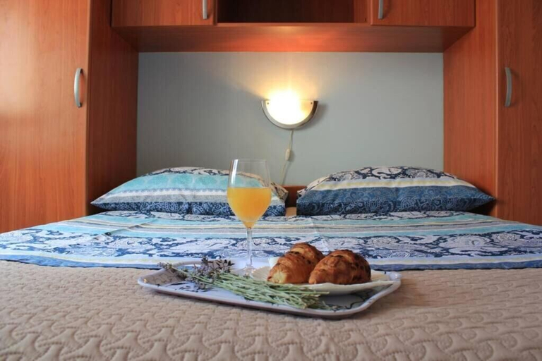 Bedroom 3, Sea View Apartment Orhideja, Sleeps 4, Preko