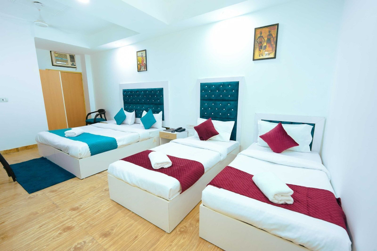 Room 2, B & B International Hotel, Delhi