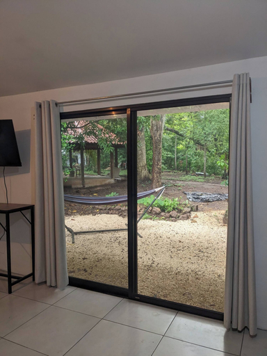 Interior 2, Tranquil Jungle Studio Retreat Near Del Coco Beach, Carrillo