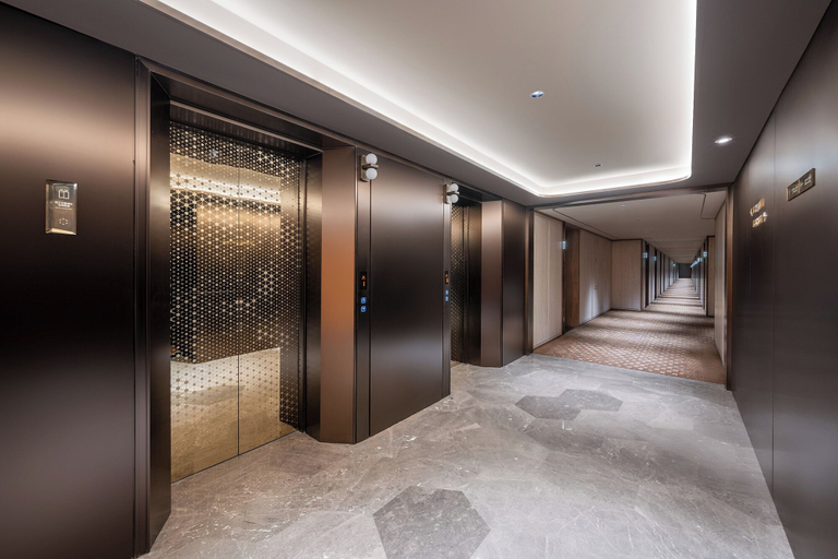 Interior 4, Crystal Hotel Qingdao Badaguan, Qingdao