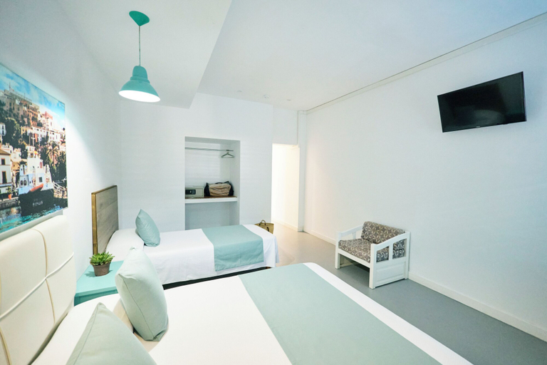Bedroom 2, Hostal Sunset Ibiza, Baleares