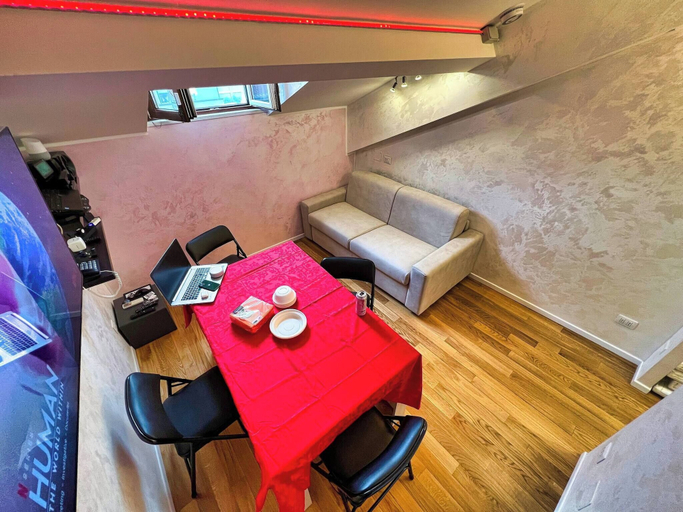 Interior 5, Brera Smart Attic With Self Check-in Near Porta Garibaldi, Milano