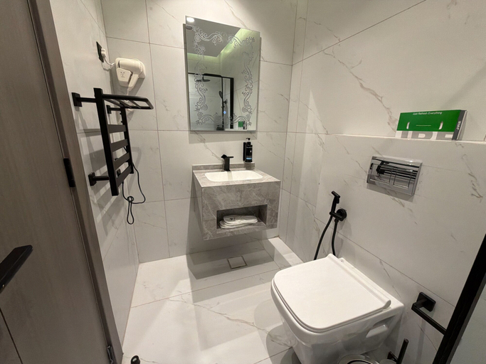 Bathroom 3, 406 Tara-jre Jabal Al Lweibdeh With Stunning View, Wadi Essier