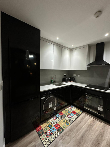 Interior 5, London 1 bed Luxe Flat Ilford Beautiful, London