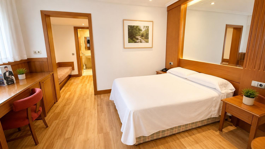 Bedroom 3, Madrid-Getafe Los Angeles Hotel, Madrid