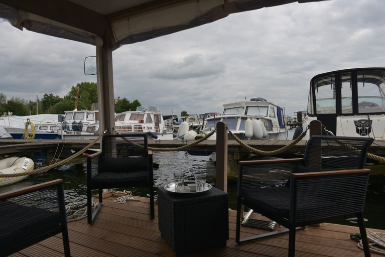 Others 2, Time out on the Havel - houseboat nautikhus, Potsdam-Mittelmark
