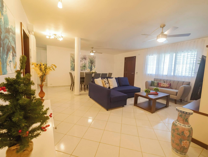 Living area 4, 7br Massive Villa In Sosúa - 2mins From Nightlife!, Sosua