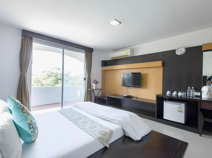Bedroom 2, The Mercy Hotel, Muang Chumphon