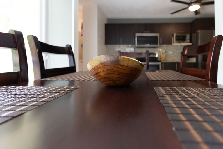 Dining 2, Luxury 3-bedroom Condo in Paradise, Garabito