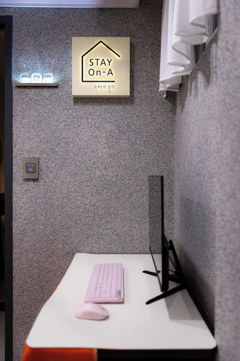 Interior entrance, STAY On-A, Gwanak