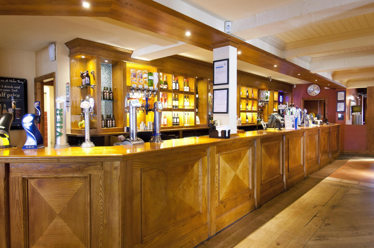 Food & Drinks 4, Premier Inn Poole Centre - Holes Bay, Poole