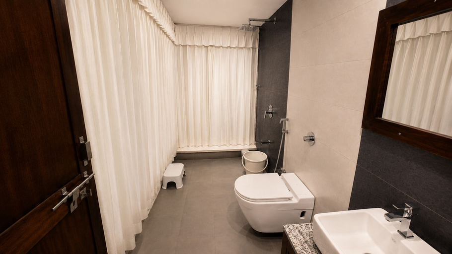 Bathroom 4, LION PARK HOTEL AND RESORT, Junagadh