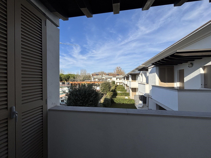 Property grounds, Stunning Apartment With Shared Pool, Venezia