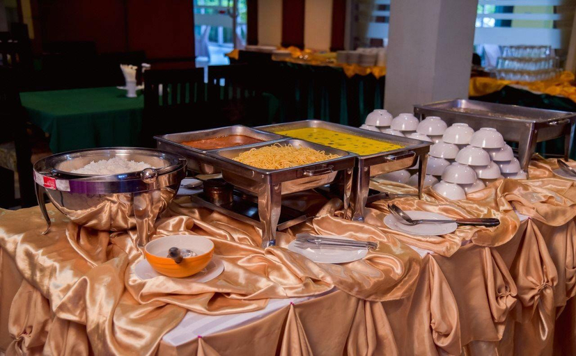 Food & Drinks 4, Season Palace Huahin Hotel, Cha-Am