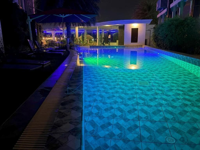 Pool 2, Great Location At Pattaya - Affordable Luxury, Pattaya