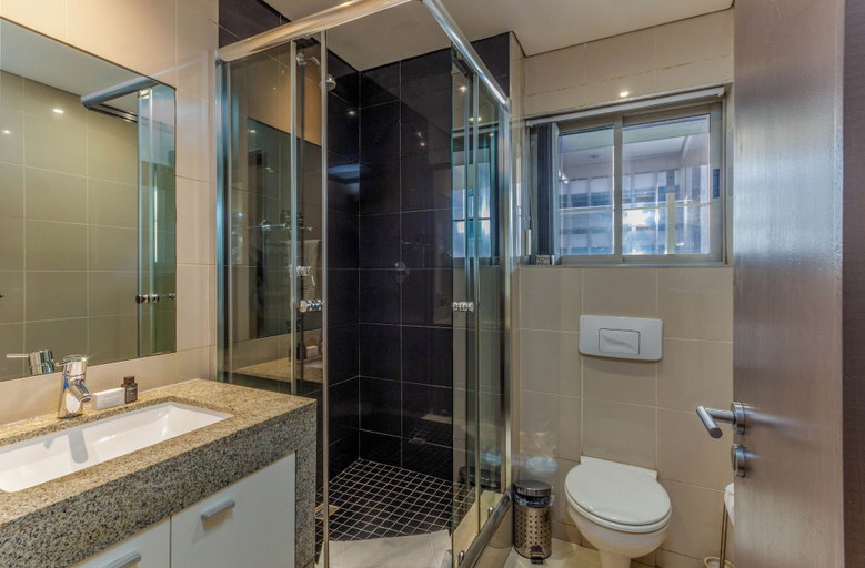 Bathroom, De Waterkant Studio Apartment, Fully Furnished and Equipped, City of Cape Town
