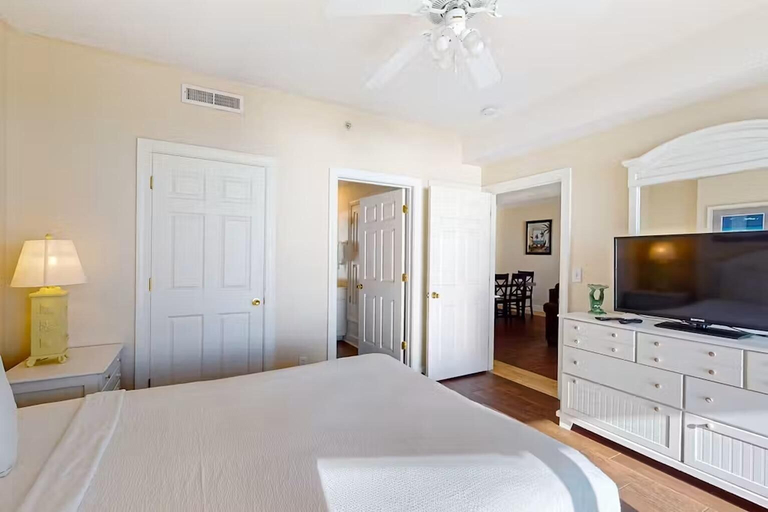 Bedroom 2, Ocean Villa 406, Bay