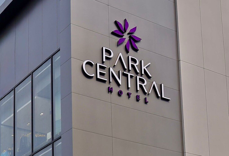 Exterior detail, Hotel Park Central, Ahmadnagar