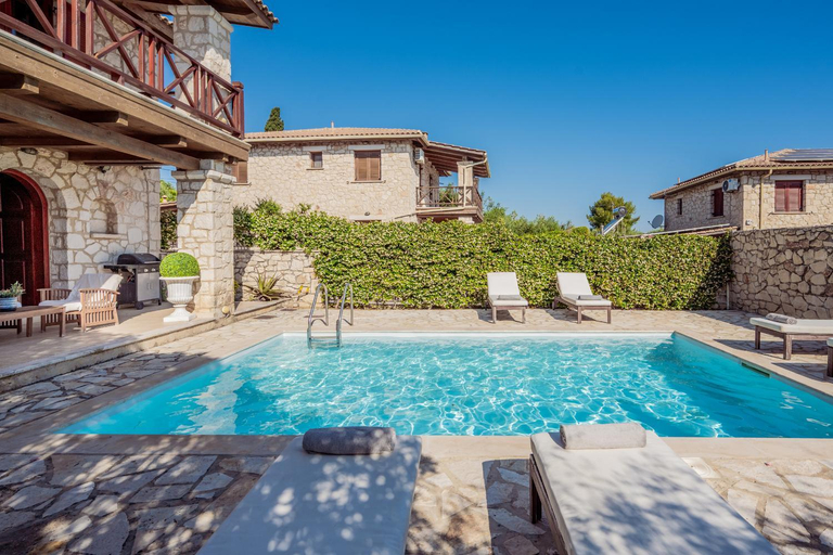 Sport & Beauty 3, Nephele 3 bedroom villa with private pool, Ionian Islands