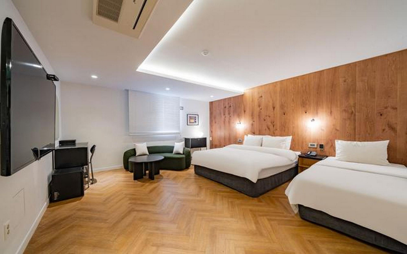 Bedroom 2, Ulsan Seongnamdong Hue, Jung