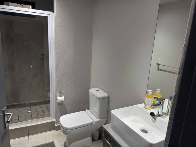 Bathroom 3, Unit 42 circa apartment, City of Tshwane