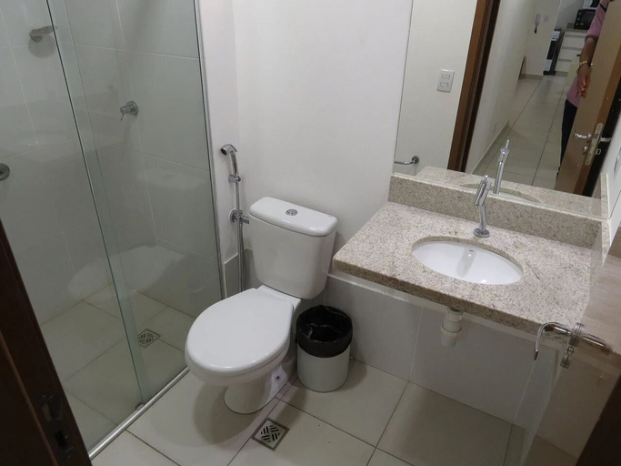 Bathroom 4, Evian Thermas Residence, Caldas Novas