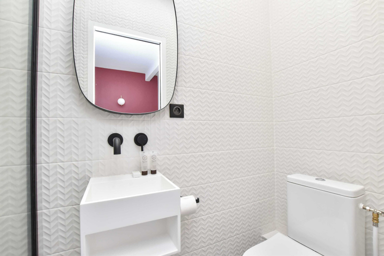 Bathroom 4, Palette Paris Tour Eiffel, Paris