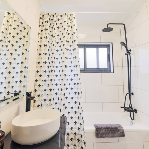 Bathroom, Character 2BR Upper Retreat With BBQ Terrace Parking, Ponta Delgada