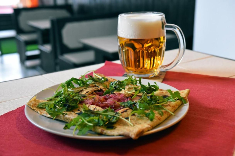 Food & Drinks 5, Horsky penzion a bistro Cepice, Karlovy Vary