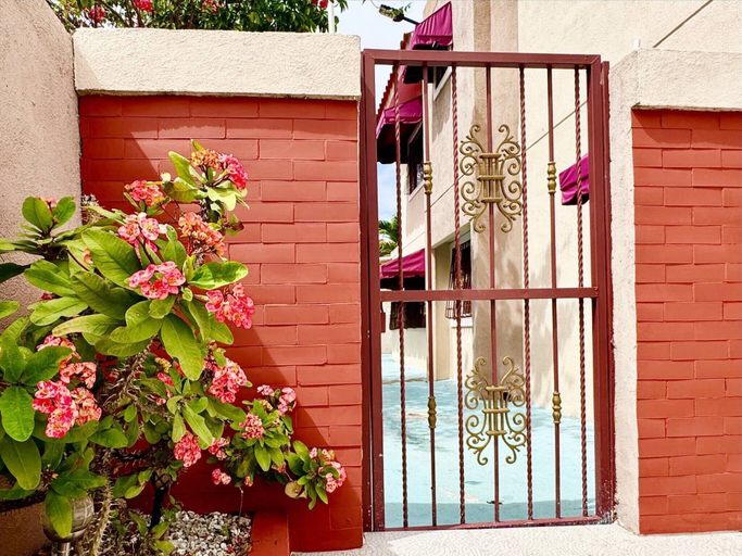 Exterior detail 2, Jacuzzi Haven Villa!, Santo Domingo Norte