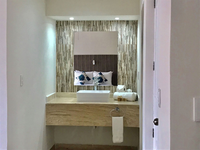 Bathroom 4, OvaCancun Apartments, Benito Juárez